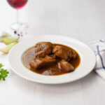 Kuřecí maso na víně