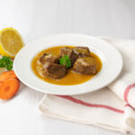 Hovězí maso se svíčkovou omáčkou