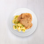 Vepřový řízek, brambory