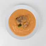 Hovězí se svíčkovou omáčkou 10 p.